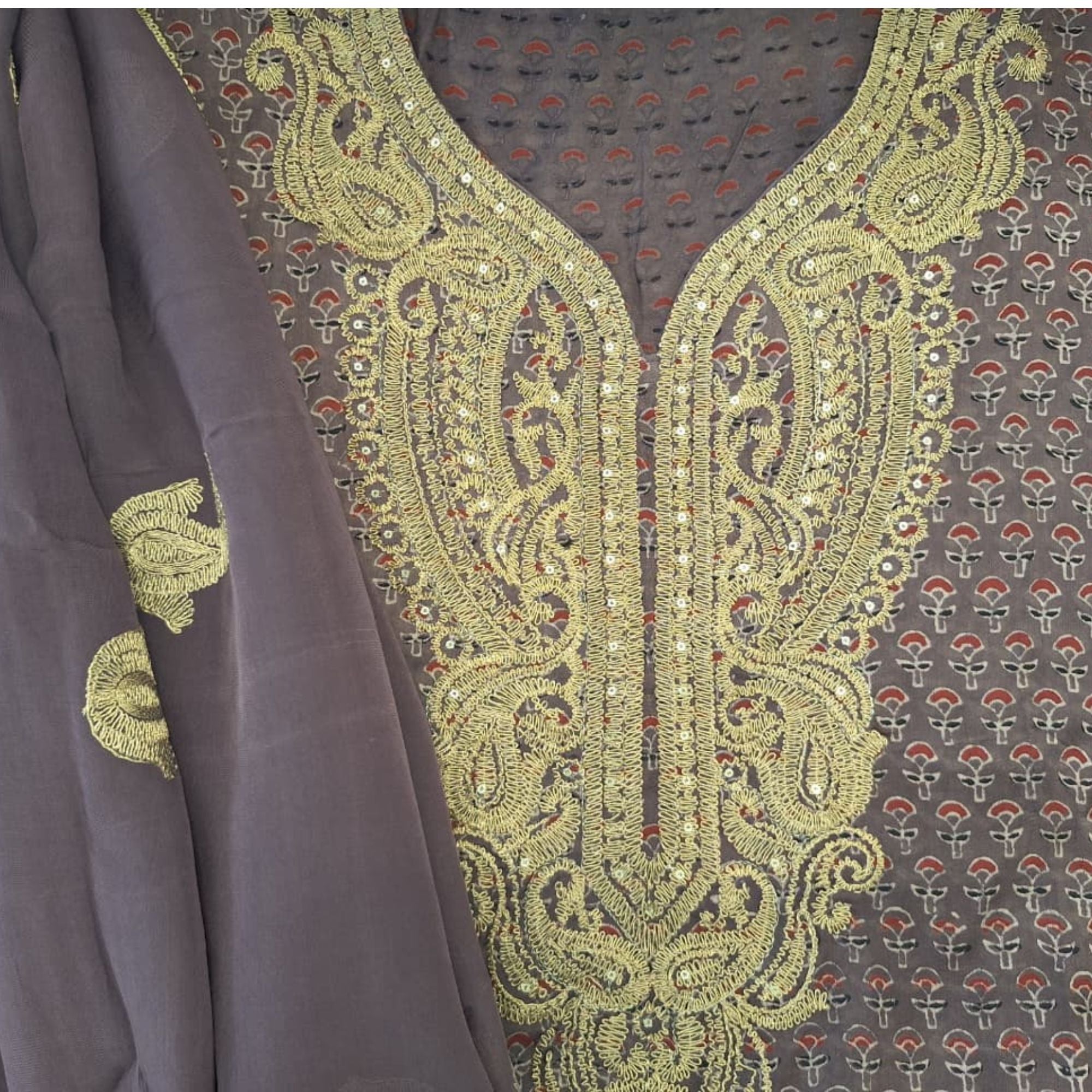 MODAL SATIN PRINTED  UNSTITCH SUIT HIGHLIGHT WITH ZARI EMBROIDERY