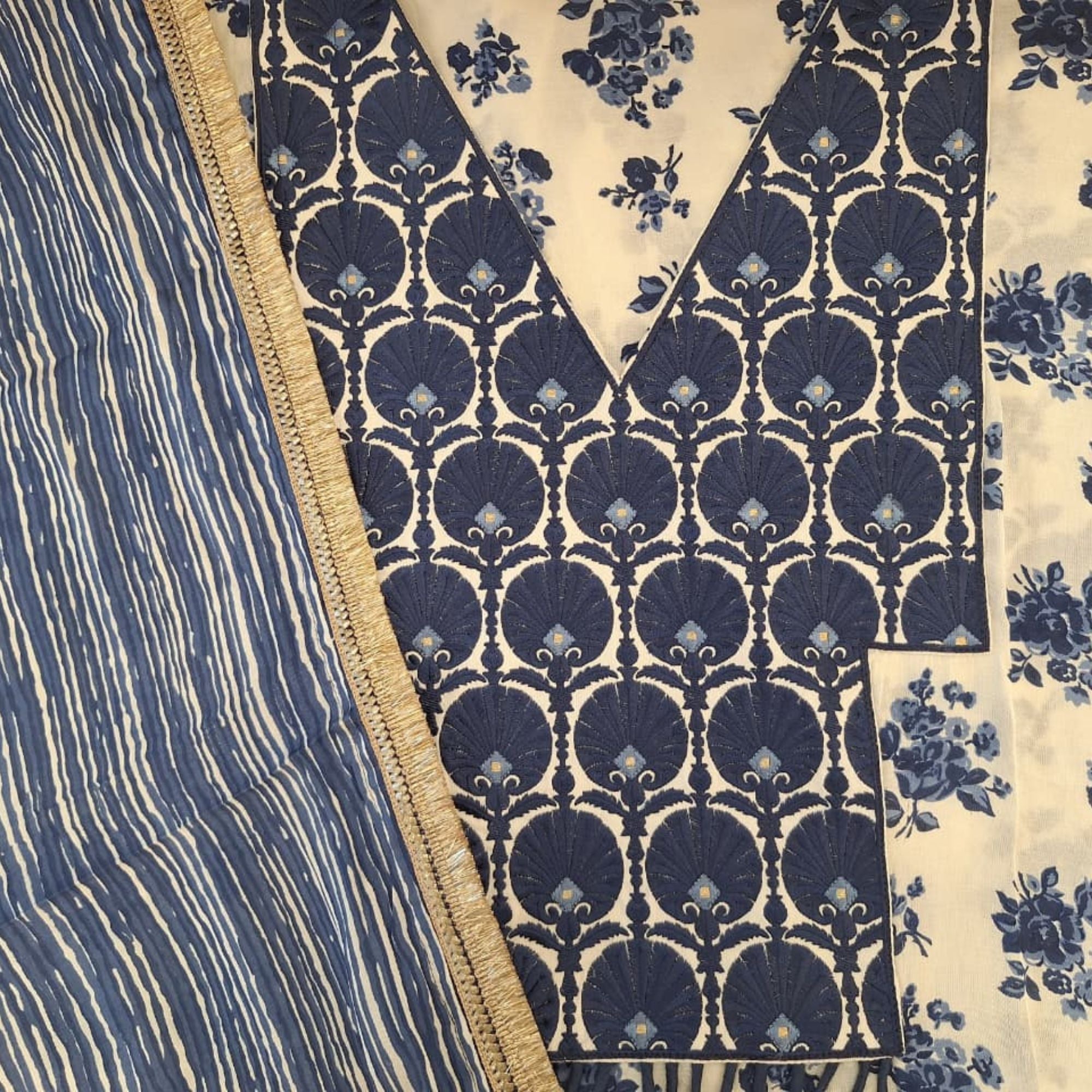 SATIN SILK PRINTED UNSTITCH SUIT