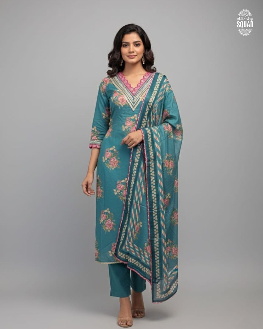 A classic unstitch straight-cut silhouette featuring a striking V-neckline.