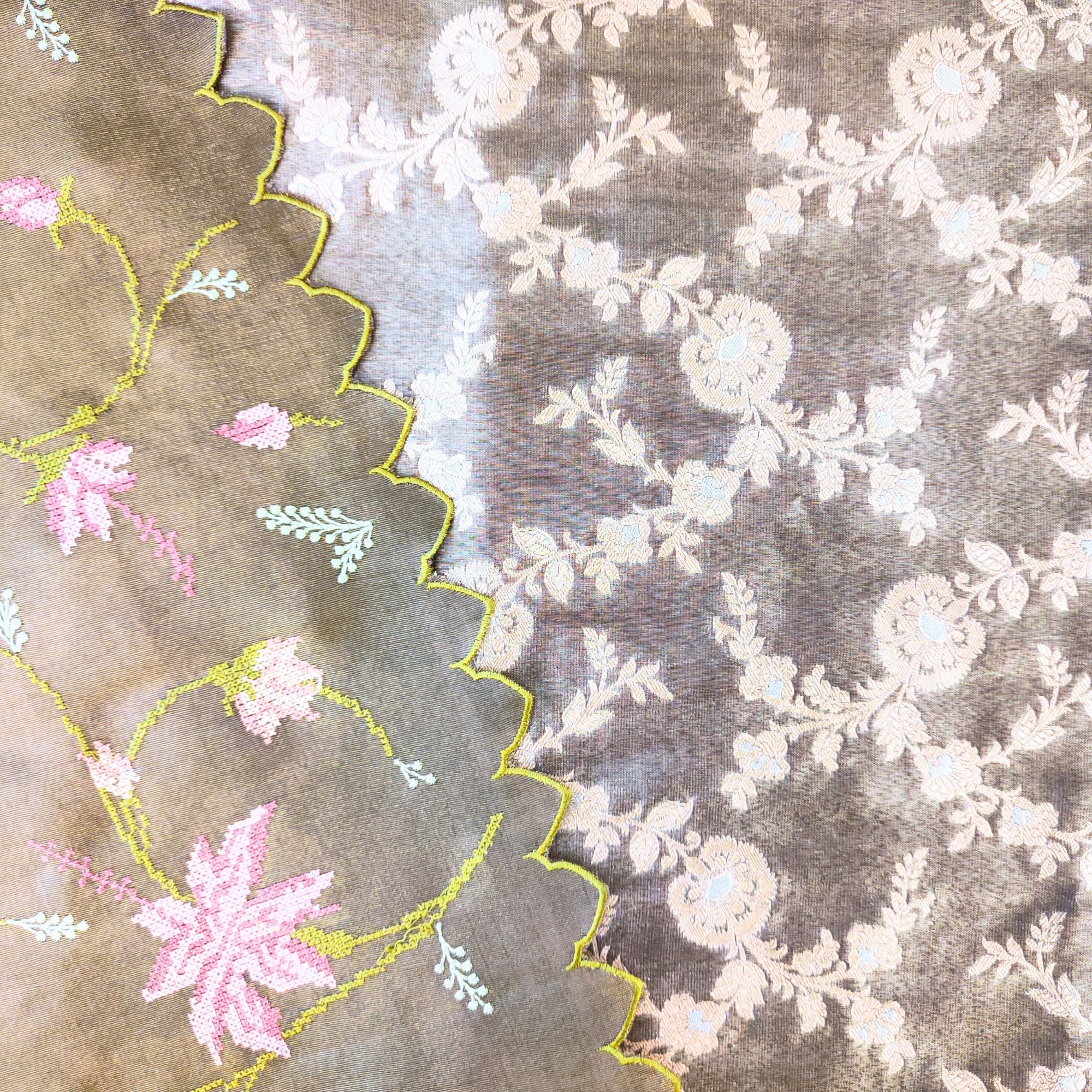 BROCADE SUIT WITH JAL WEAVING