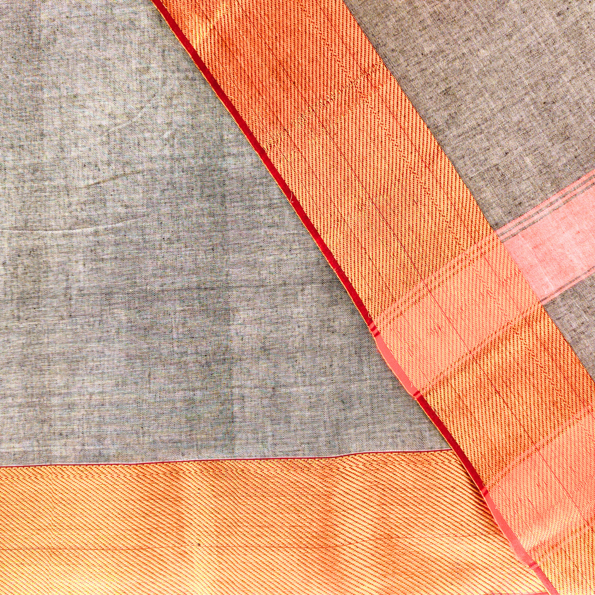 SOUTH POCHAMPALLY SUIT PAIRED WITH MOTIFS IN ZARI WEAVE