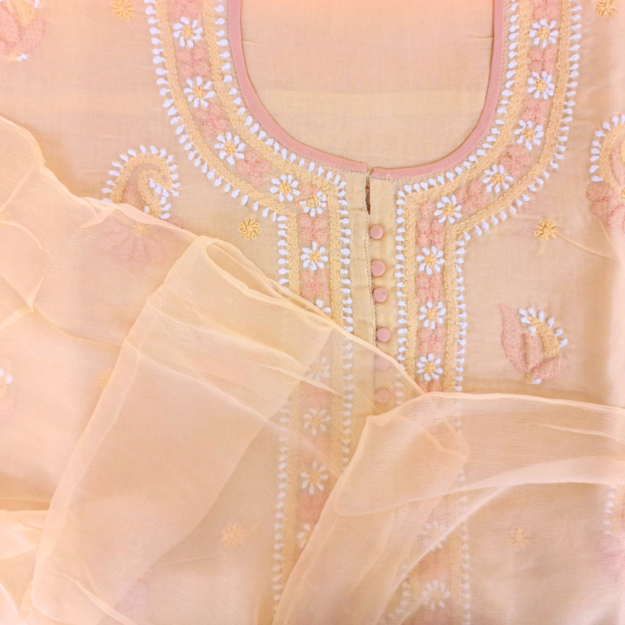 LUCKNOWI COTTON UNSTITCH SUIT