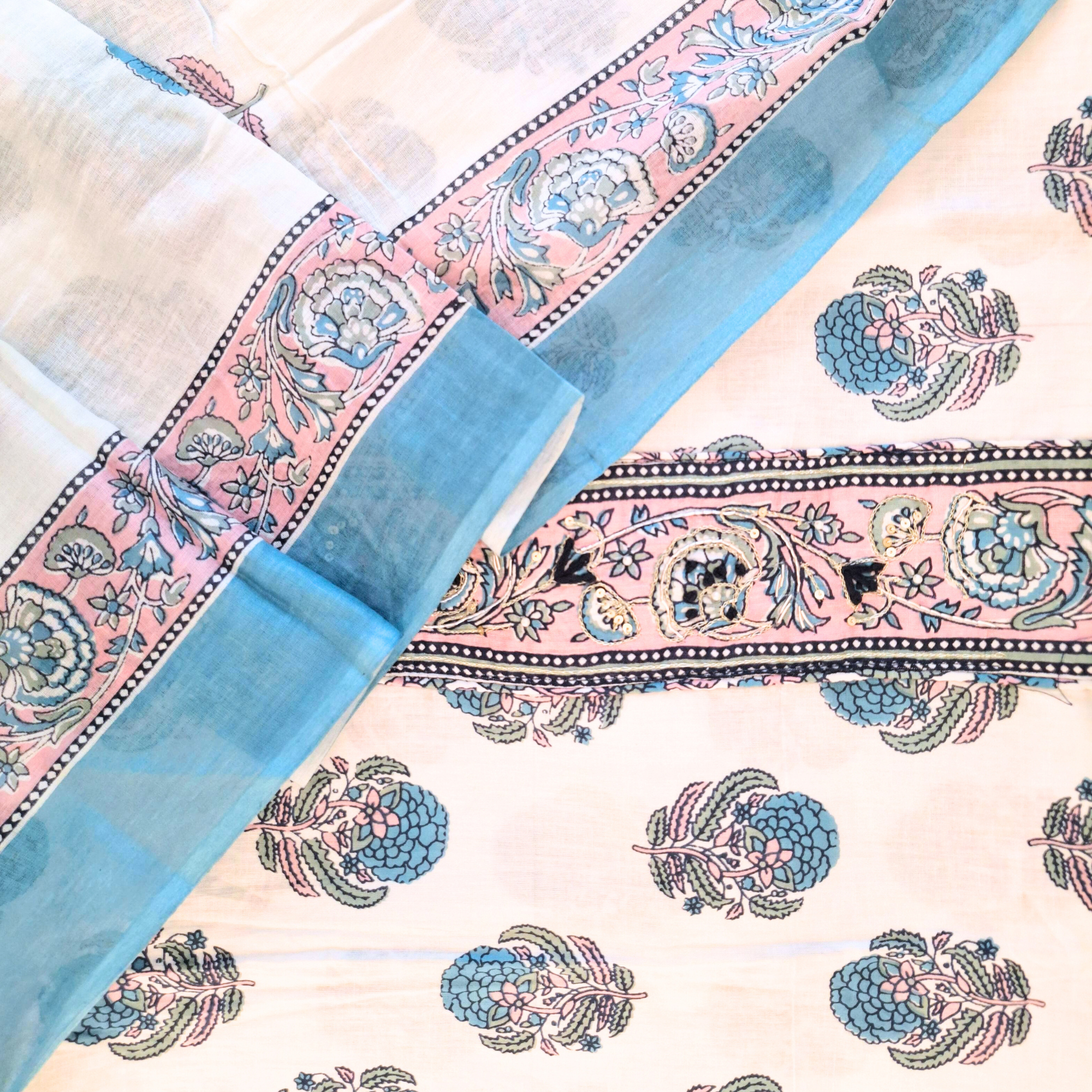 WHITE PRINTED COTTON UNSTITCHED SUIT