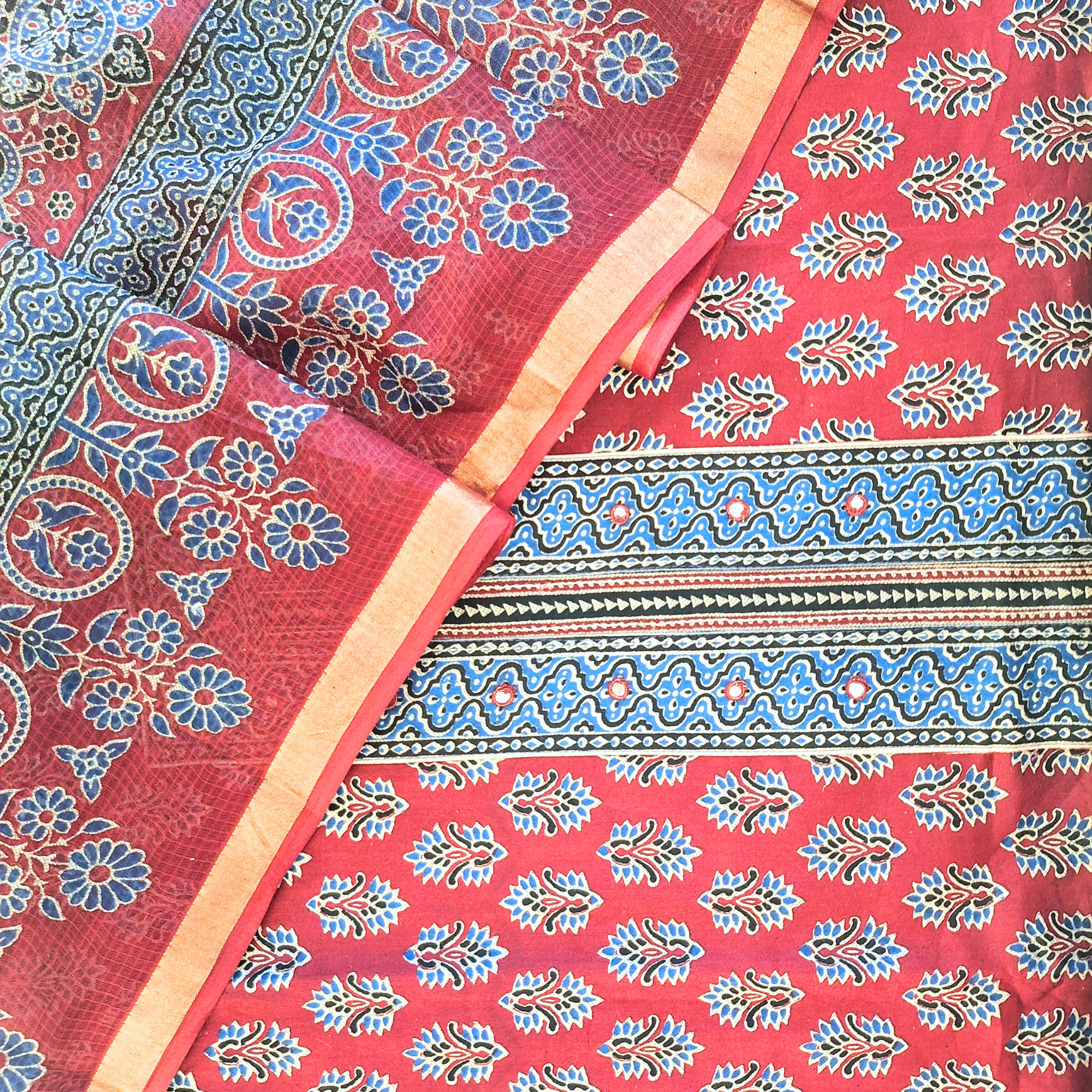 RED BLOCK PRINT COTTON UNSTITCHED SUIT