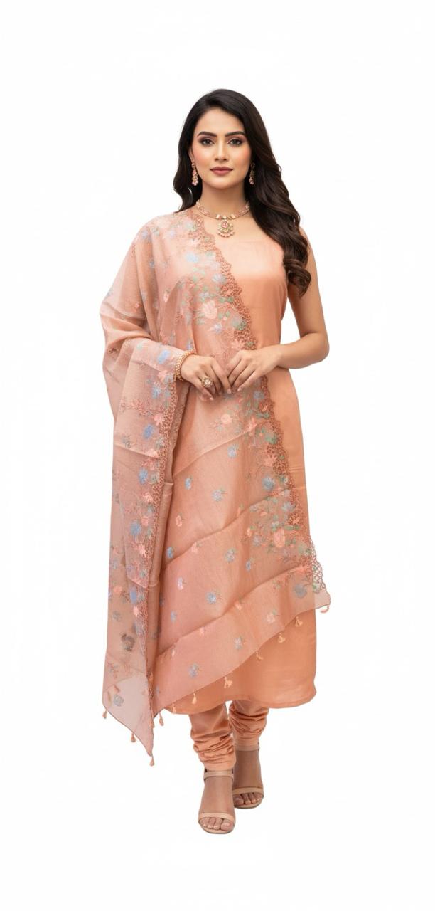 CRAPE JACQUARD SUIT WITH WOVEN FLORAL MOTIFS