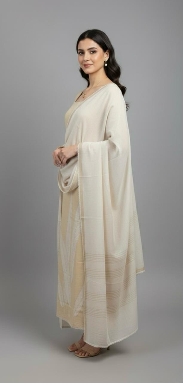 LINEN SUIT WITH NATURAL LEAF MOTIF