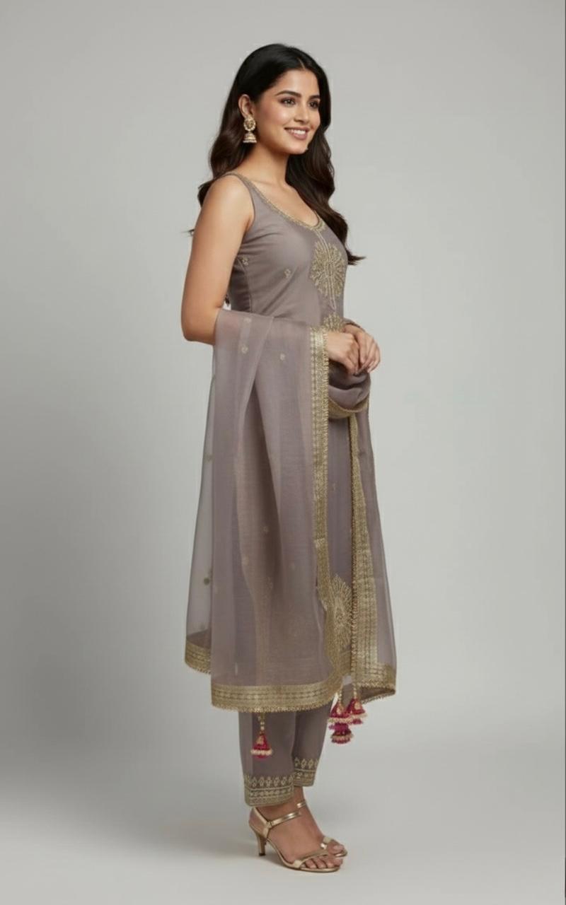 TISSUE UNSTITCH SUIT ADORNED WITH  MACHINE AND BEAD WORK